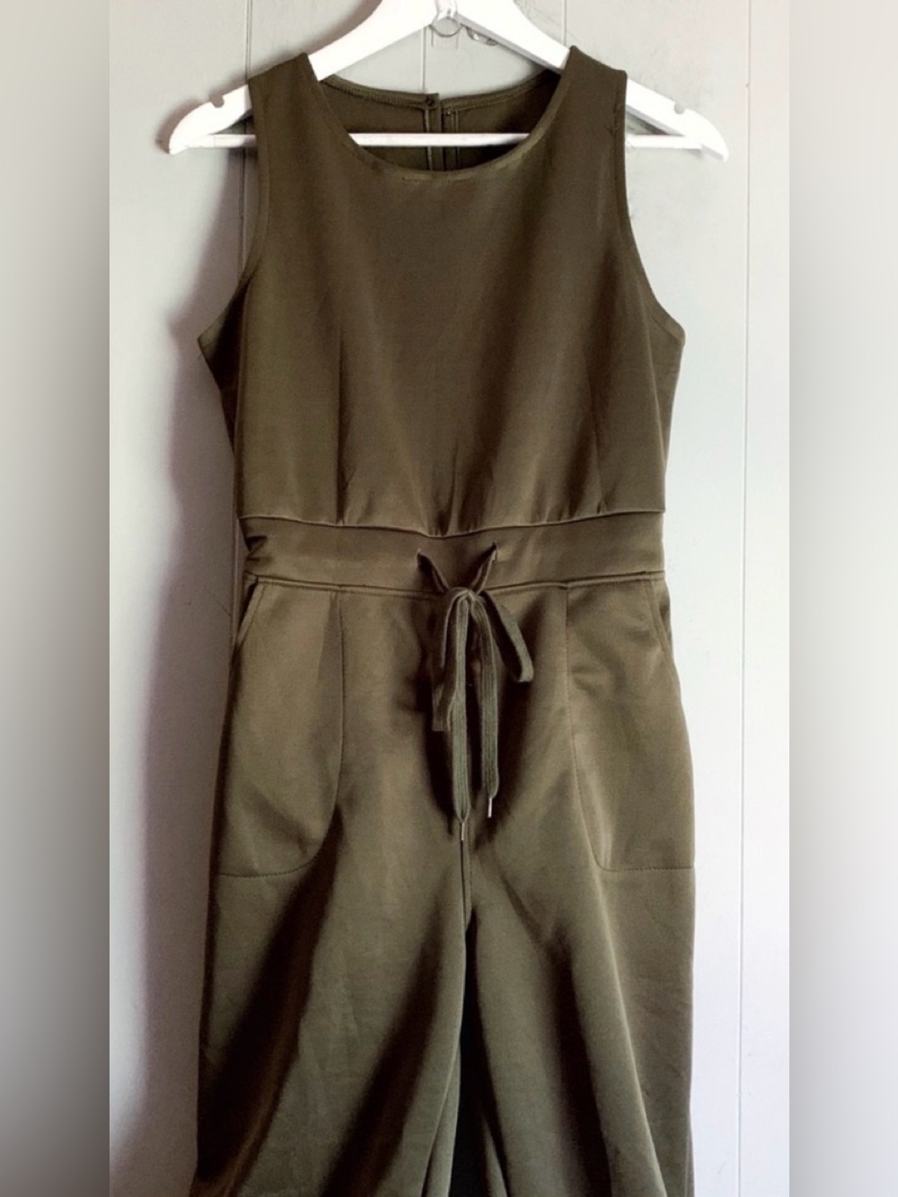 OLIVE GREEN Polyester Sporty Sleeveless Jumpsuit L